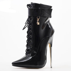 Jessie Heel Boots